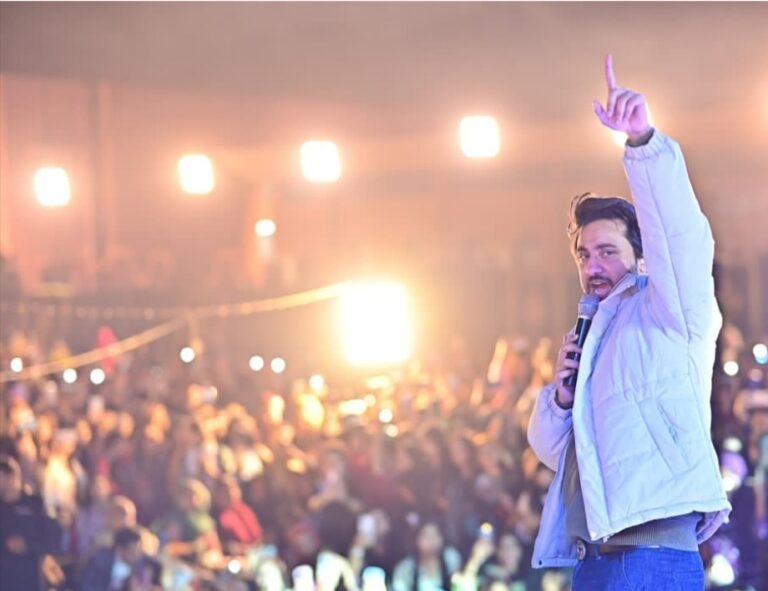 Aoun Ali Khan , Waqas Raza
